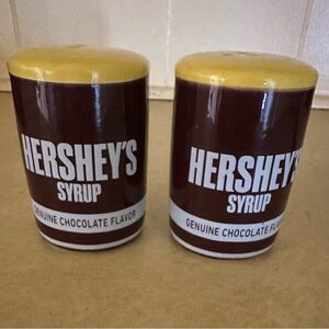 Hershey's Syrup Salt and Pepper Shakers